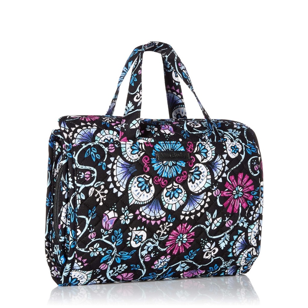 Vera Bradley Essential Hanging Travel Organizer in Bramble